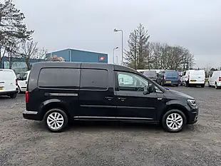 Used 2019 Volkswagen Caddy Maxi Highline - Interior and Exterior details 5