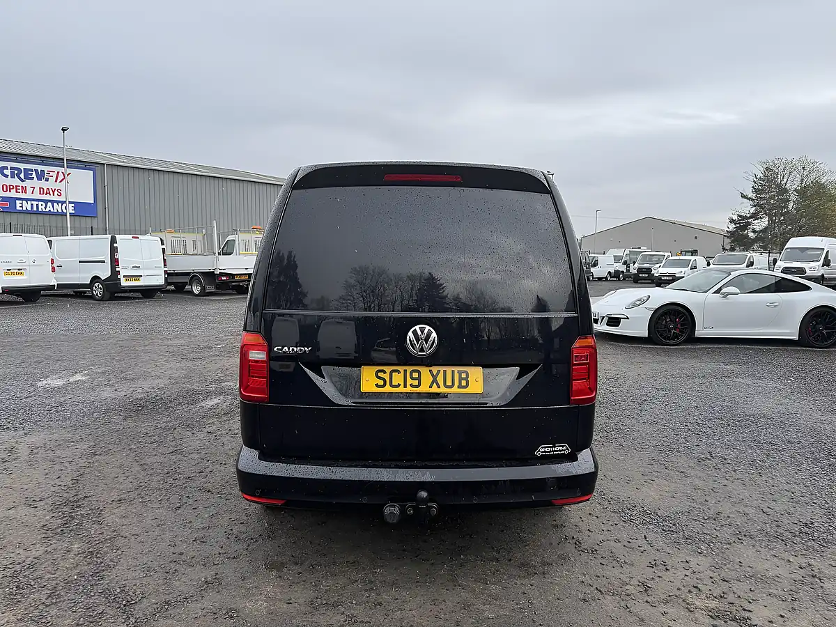 Used 2019 Volkswagen Caddy Maxi Highline - Interior and Exterior details 7