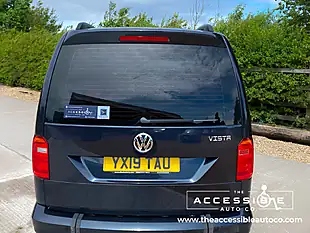 Used 2019 Volkswagen Caddy Maxi Life Blue - Interior and Exterior details 9