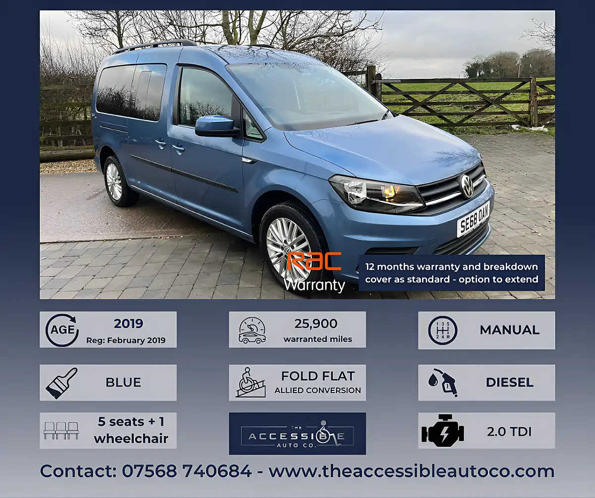 Used 2019 Volkswagen Caddy Maxi Life C20 Blue - Front View