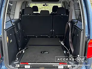 Used 2019 Volkswagen Caddy Maxi Life C20 Blue - Interior and Exterior details 11