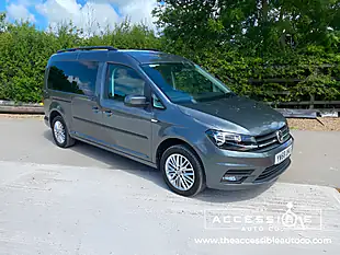 Used 2019 Volkswagen Caddy Maxi Life Grey - Interior and Exterior details 3