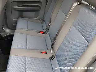 Used 2019 Volkswagen Caddy Maxi Life Grey - Interior and Exterior details 16