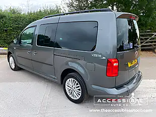 Used 2019 Volkswagen Caddy Maxi Life Grey - Interior and Exterior details 6