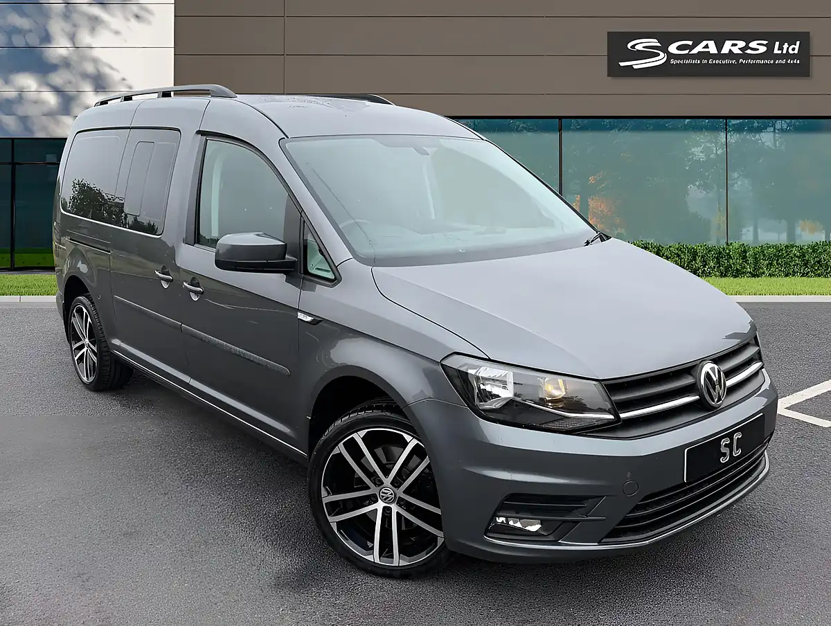 Used 2019 Volkswagen Caddy Maxi Life Grey - Front View