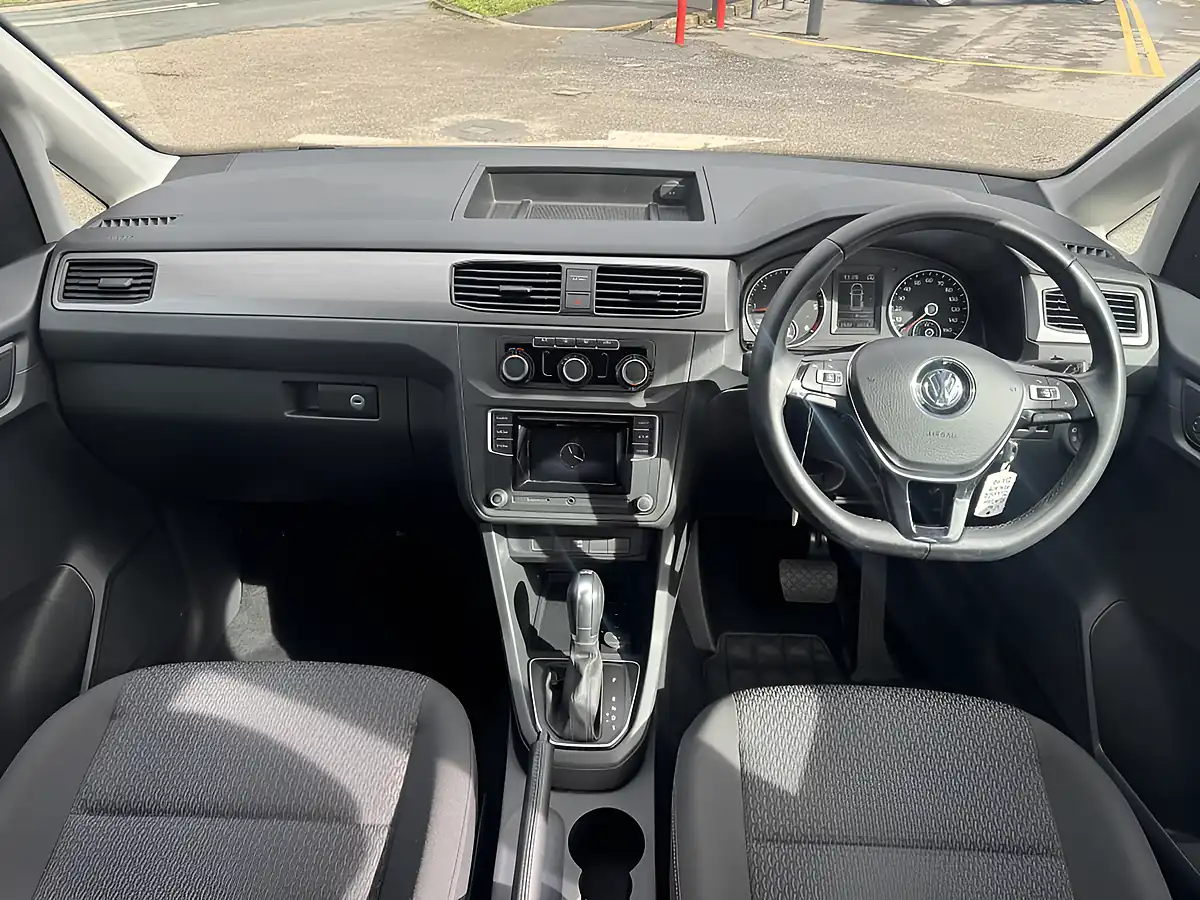 Used 2019 Volkswagen Caddy Maxi Life Silver - Interior and Exterior details 2