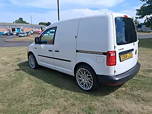 Used 2019 Volkswagen Caddy Startline White - Interior and Exterior details 3