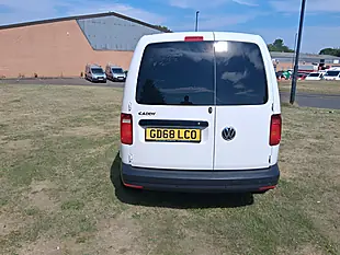 Used 2019 Volkswagen Caddy Startline White - Interior and Exterior details 4