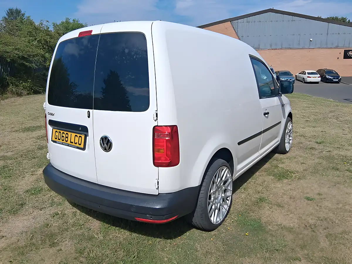 Used 2019 Volkswagen Caddy Startline White - Interior and Exterior details 5