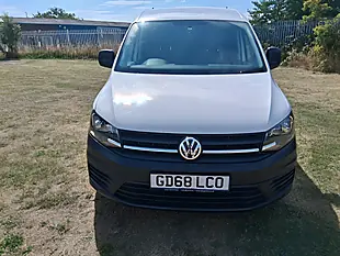 Used 2019 Volkswagen Caddy Startline White - Interior and Exterior details 8