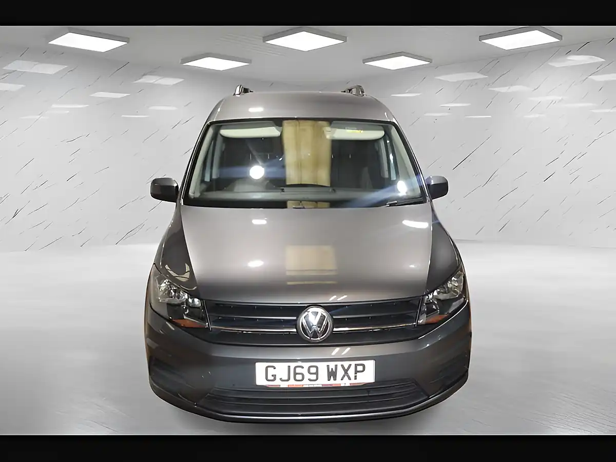 Used 2019 Volkswagen Caddy Trendline Indium Grey - Interior and Exterior details 2