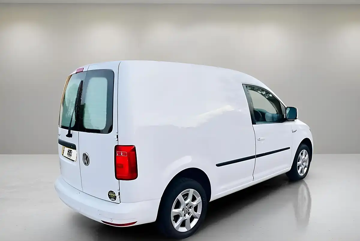 Used 2019 Volkswagen Caddy Trendline White - Interior and Exterior details 20