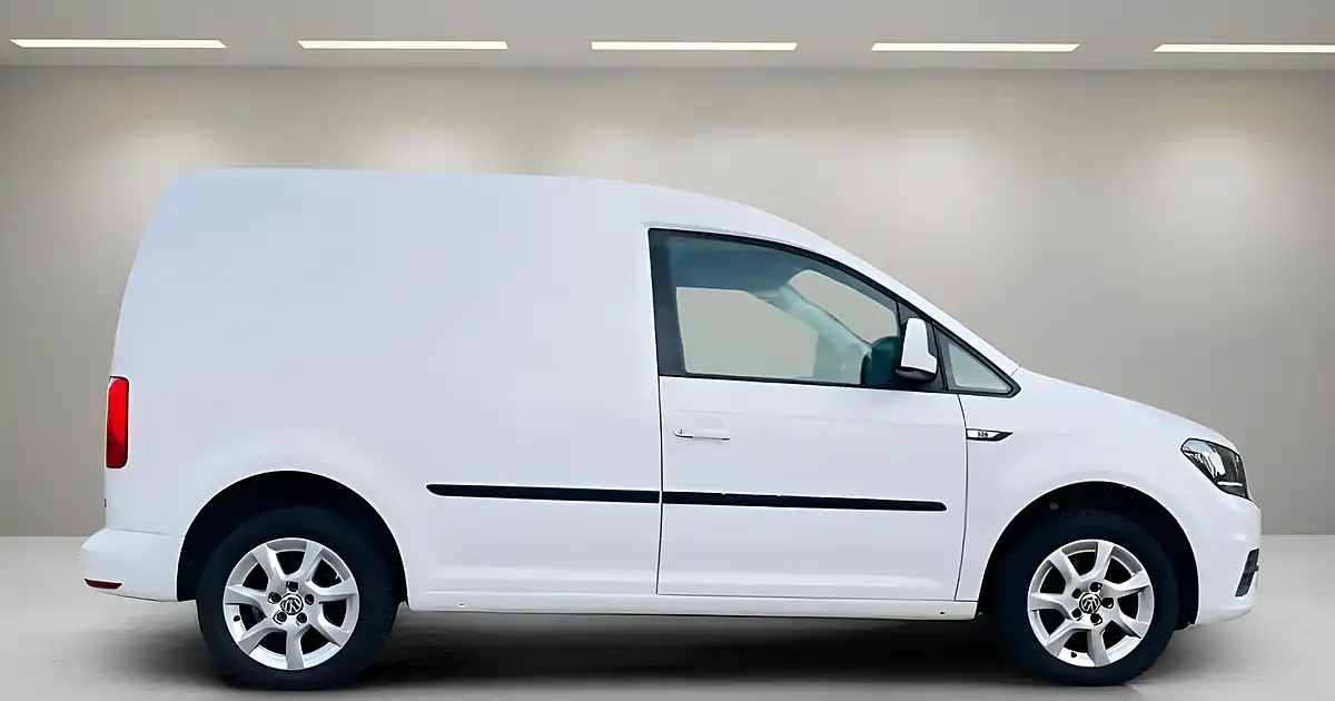 Used 2019 Volkswagen Caddy Trendline White - Interior and Exterior details 4