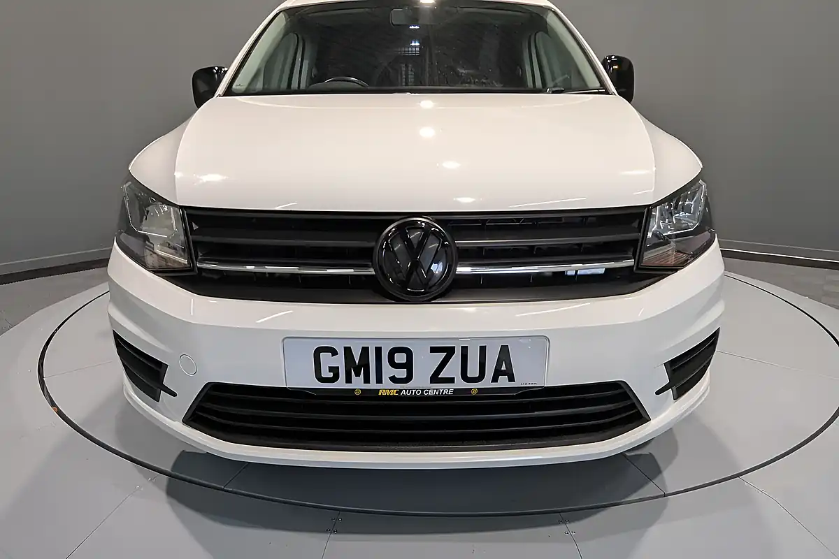 Used 2019 Volkswagen Caddy Trendline White - Interior and Exterior details 12