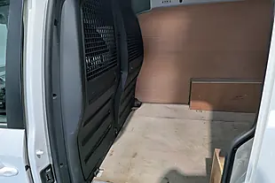 Used 2019 Volkswagen Caddy Trendline White - Interior and Exterior details 18