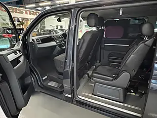 Used 2019 Volkswagen Caravelle Executive Blue - Interior and Exterior details 17