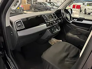 Used 2019 Volkswagen Caravelle Executive Blue - Interior and Exterior details 18