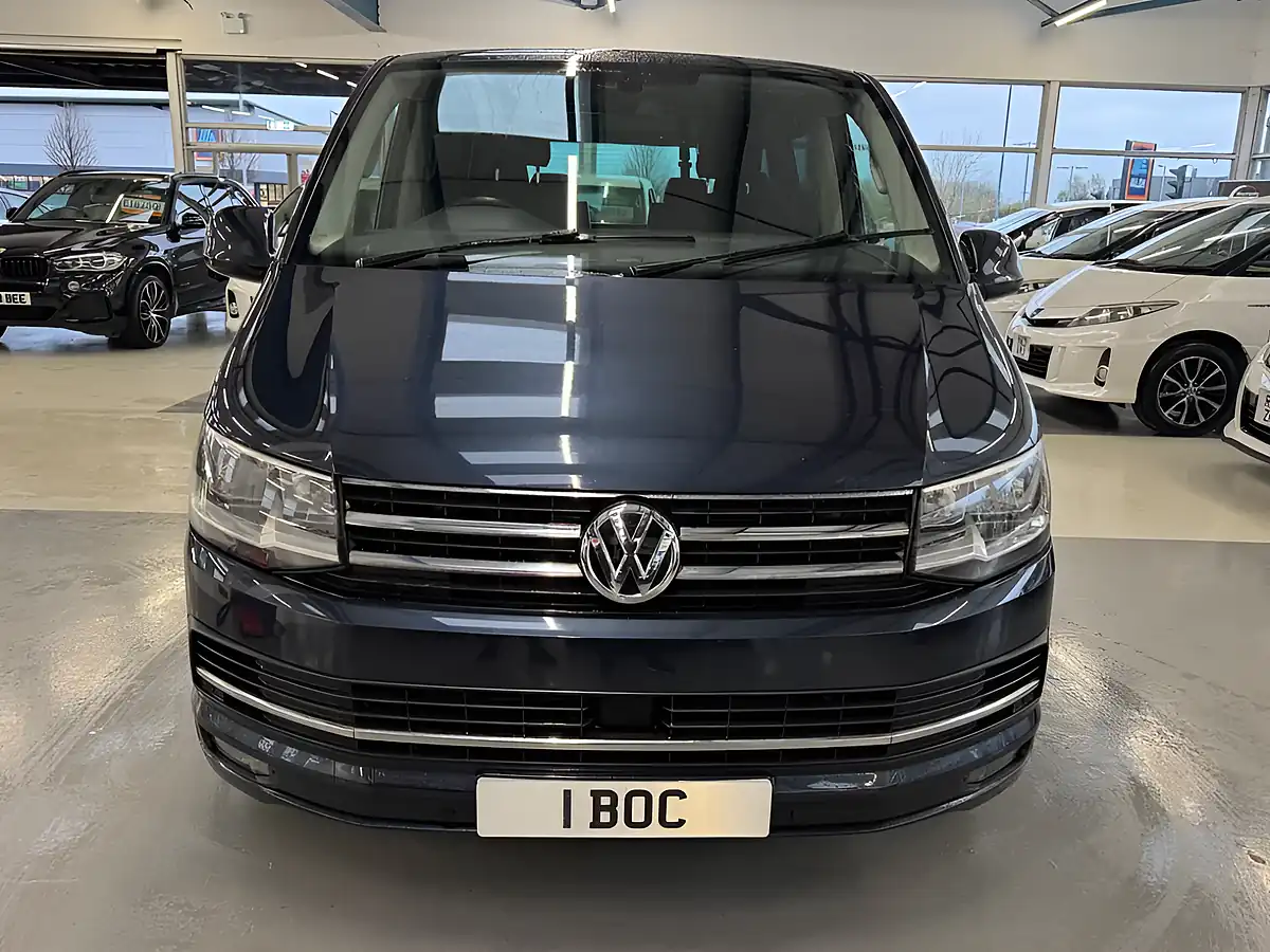 Used 2019 Volkswagen Caravelle Executive Blue - Interior and Exterior details 4