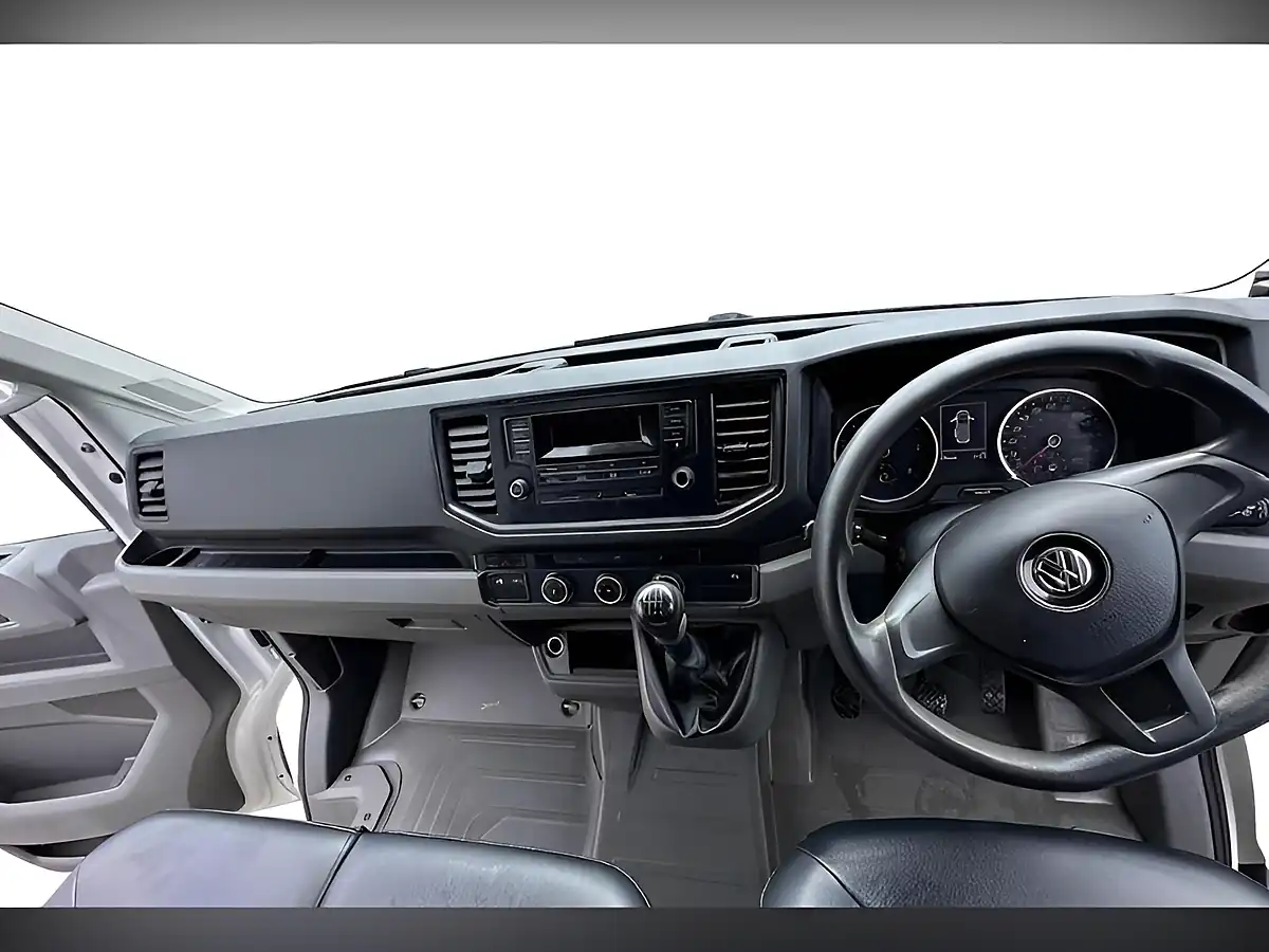 Used 2019 Volkswagen Crafter Startline White - Interior and Exterior details 7