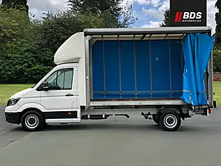 Used 2019 Volkswagen Crafter Startline White - Interior and Exterior details 12