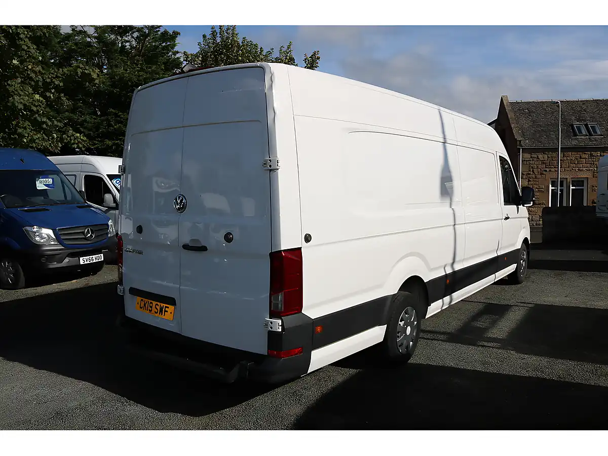 Used 2019 Volkswagen Crafter Startline White - Interior and Exterior details 8