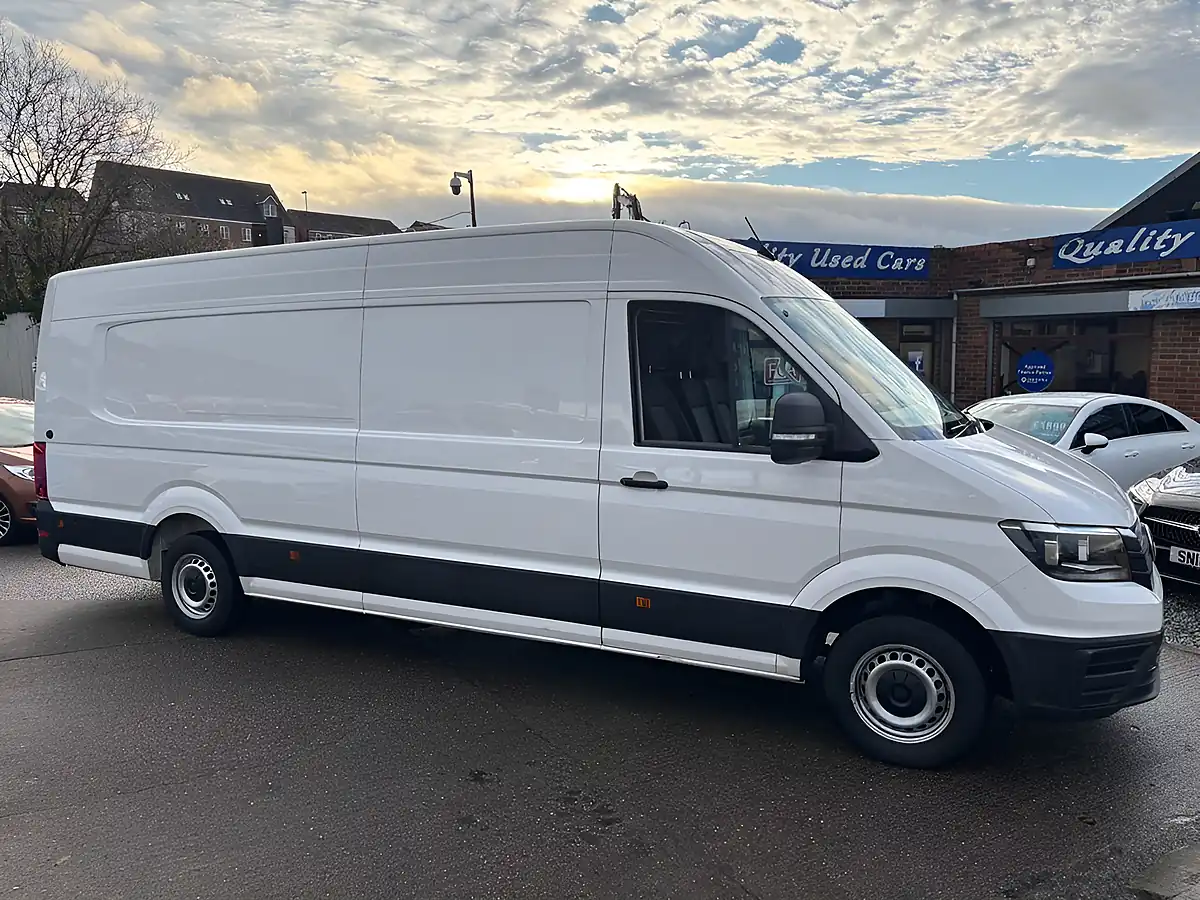 Used 2019 Volkswagen Crafter Trendline Maxi White - Interior and Exterior details 2