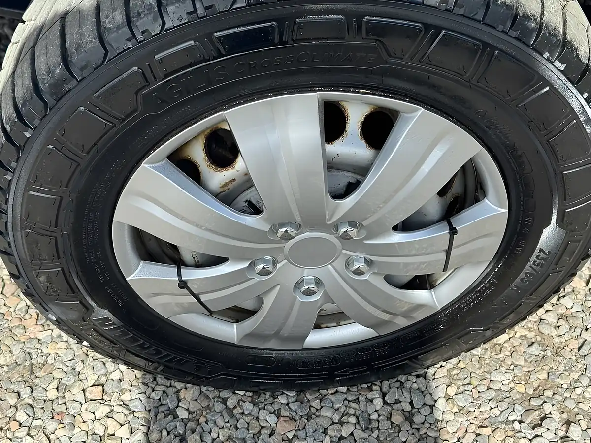 Used 2019 Volkswagen Crafter Trendline White - Interior and Exterior details 15