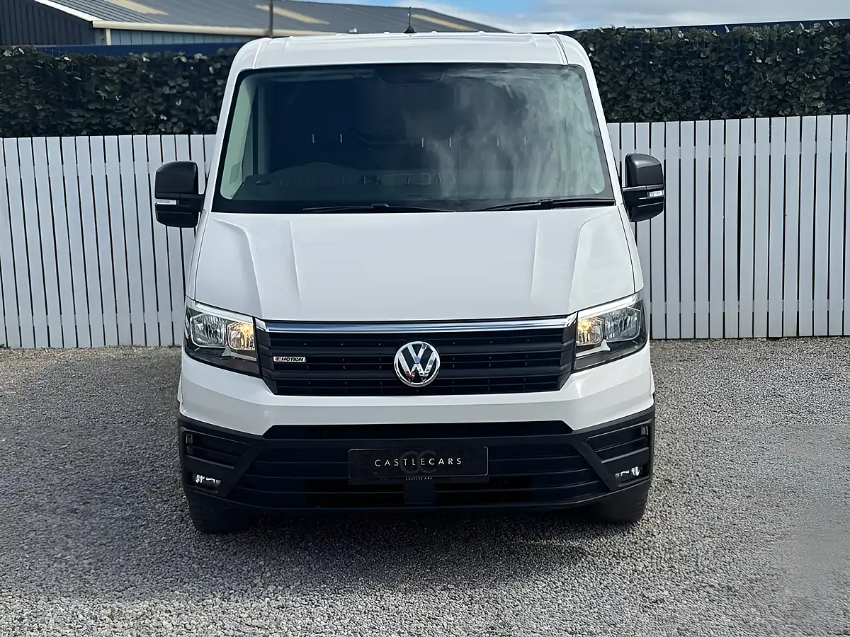 Used 2019 Volkswagen Crafter Trendline White - Interior and Exterior details 3