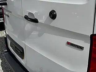 Used 2019 Volkswagen Crafter Trendline White - Interior and Exterior details 8