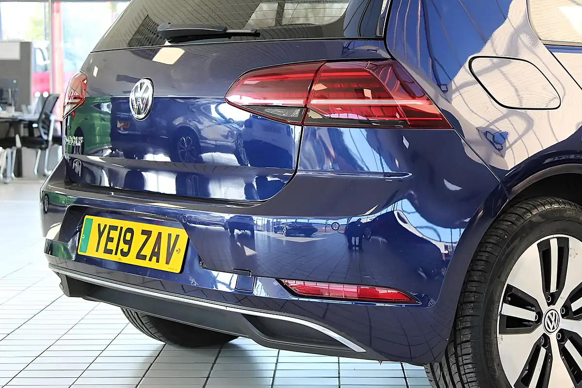 Used 2019 Volkswagen E-Golf Hatchback Atlantic Blue - Interior and Exterior details 13