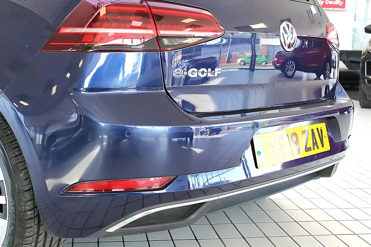 Used 2019 Volkswagen E-Golf Hatchback Atlantic Blue - Interior and Exterior details 16