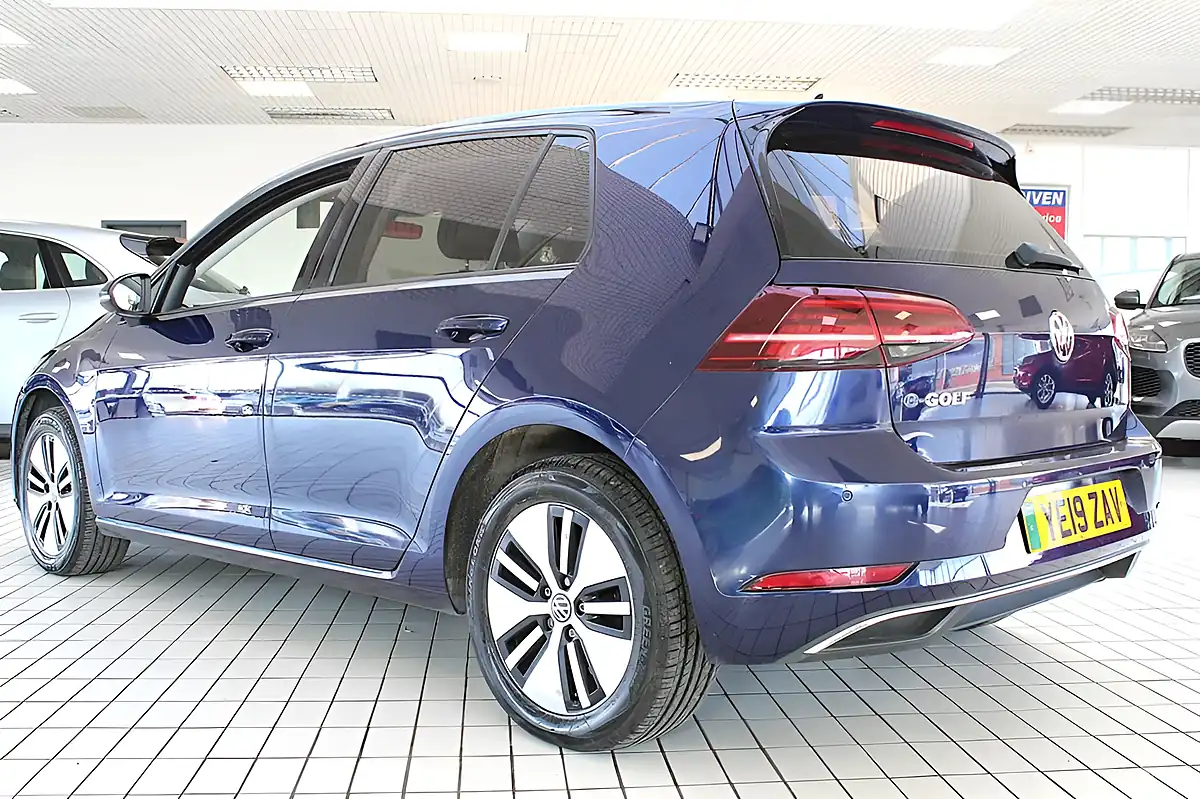 Used 2019 Volkswagen E-Golf Hatchback Atlantic Blue - Interior and Exterior details 17