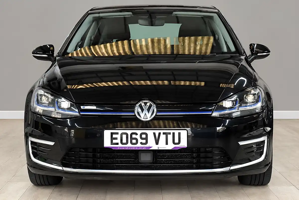 Used 2019 Volkswagen E-Golf Hatchback Black - Interior and Exterior details 2