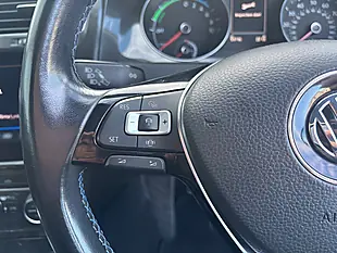 Used 2019 Volkswagen E-Golf Hatchback White - Interior and Exterior details 13