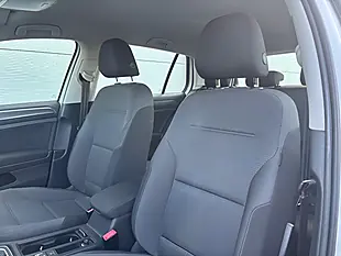 Used 2019 Volkswagen E-Golf Hatchback White - Interior and Exterior details 18
