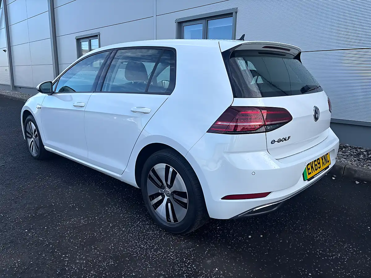 Used 2019 Volkswagen E-Golf Hatchback White - Interior and Exterior details 9