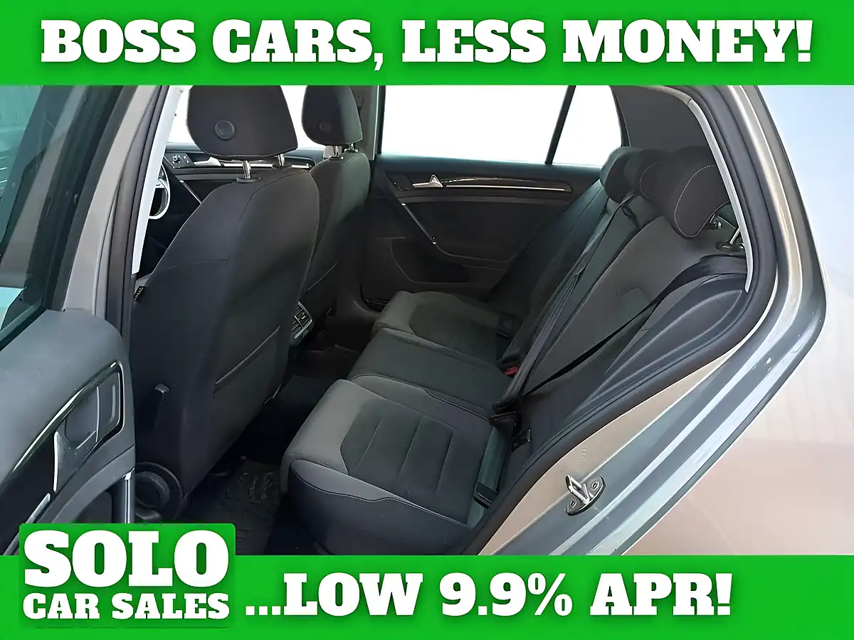 Used 2019 Volkswagen Golf GT Reflex Silver - Interior and Exterior details 4