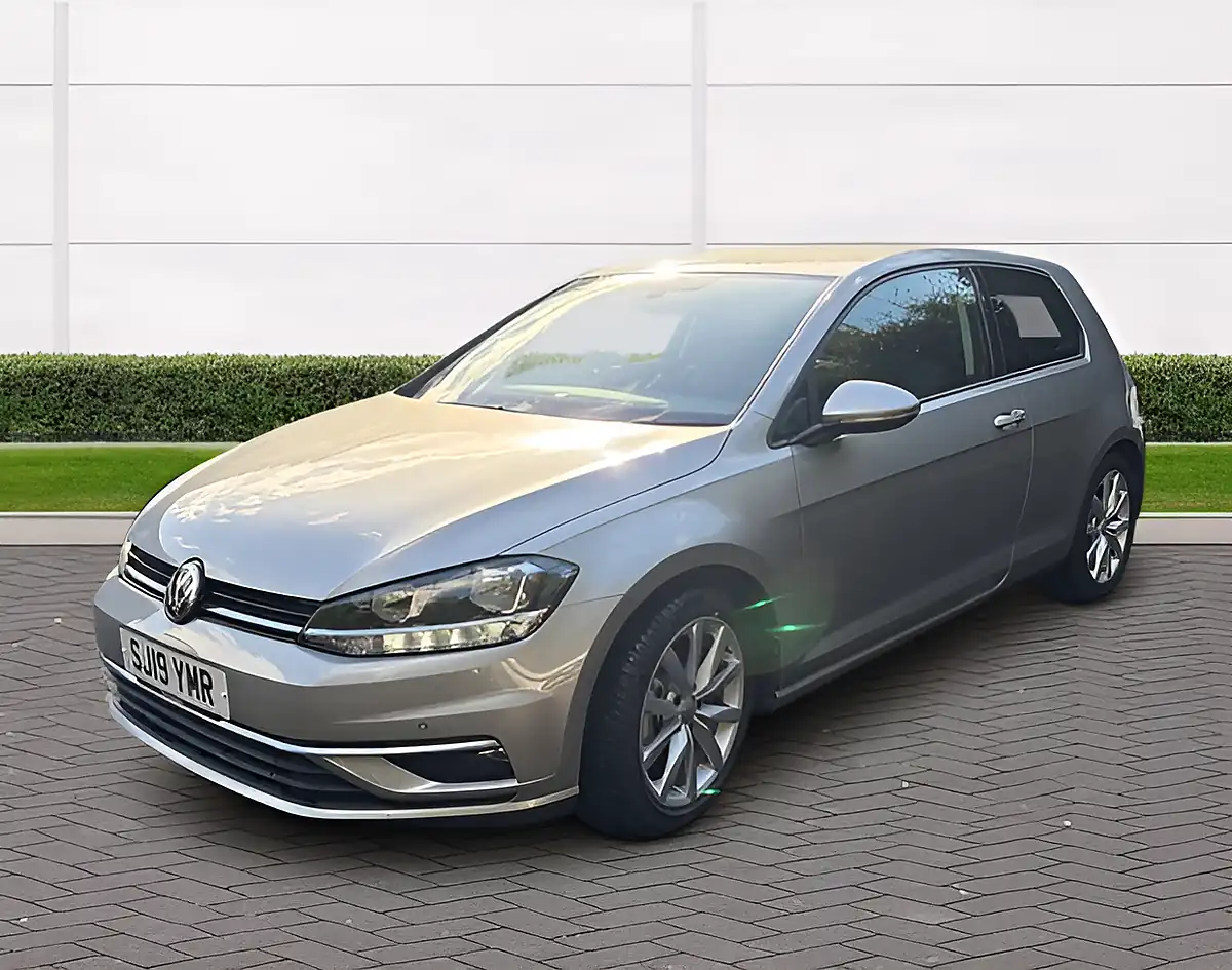 Used 2019 Volkswagen Golf GT Tungsten Silver - Interior and Exterior details 3