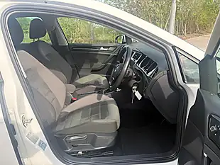Used 2019 Volkswagen Golf GT White - Interior and Exterior details 11