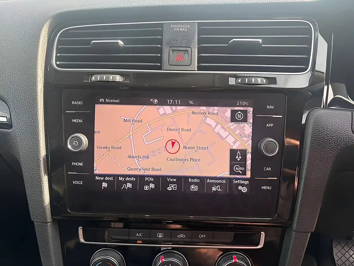 Used 2019 Volkswagen Golf GT White - Interior and Exterior details 19