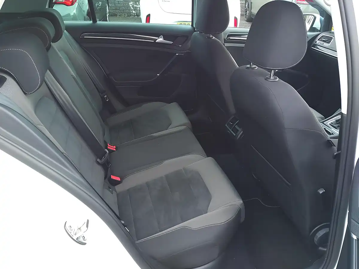 Used 2019 Volkswagen Golf GT White - Interior and Exterior details 15