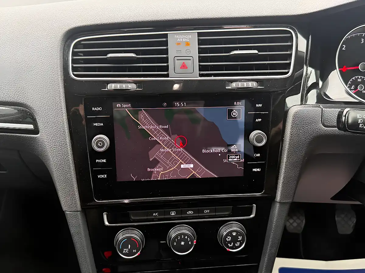 Used 2019 Volkswagen Golf GT White - Interior and Exterior details 12