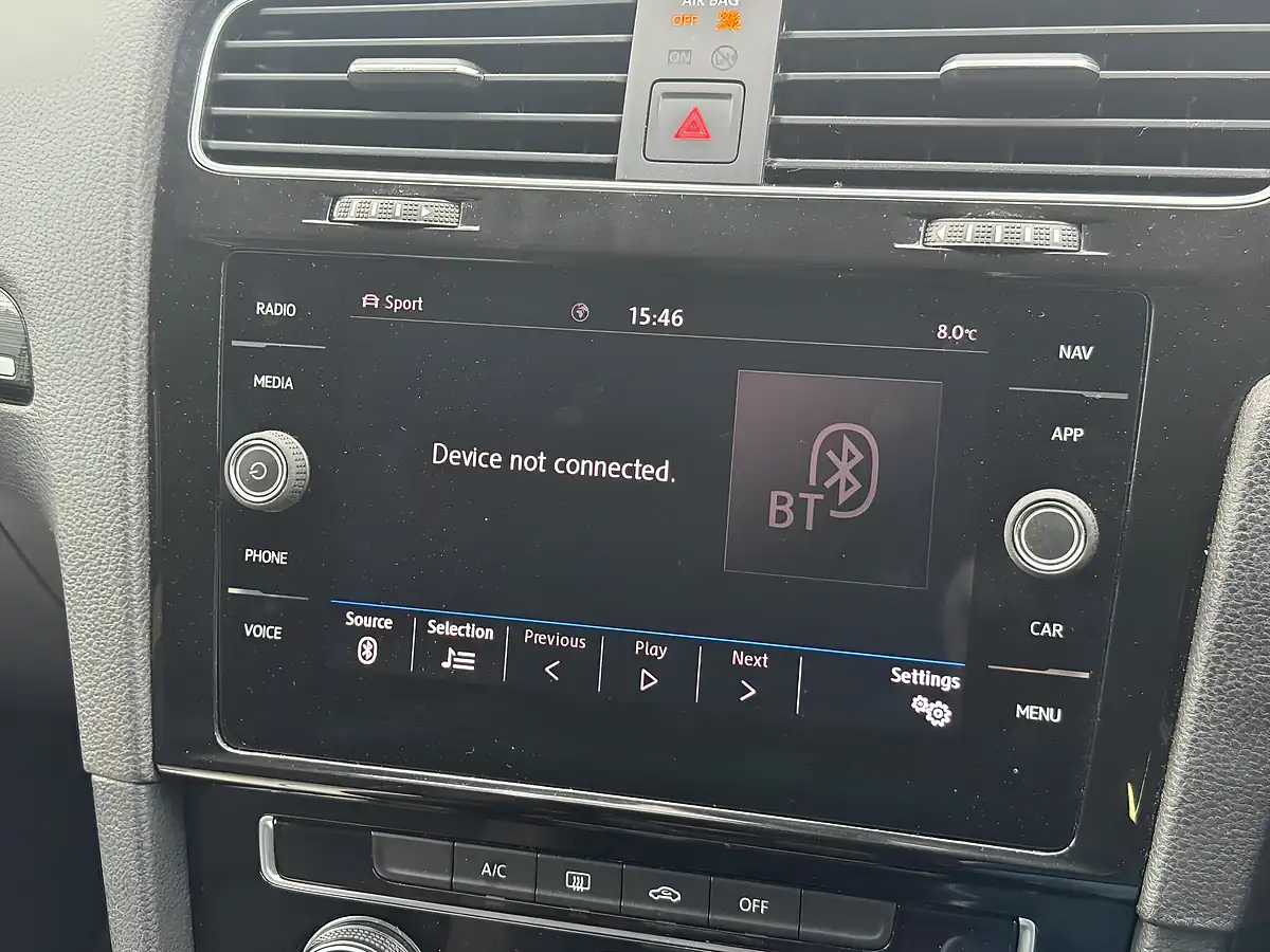 Used 2019 Volkswagen Golf GT White - Interior and Exterior details 13