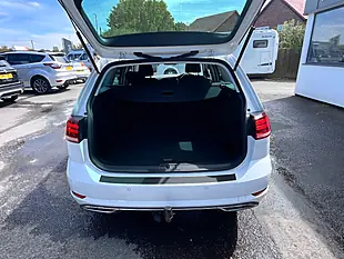 Used 2019 Volkswagen Golf GT White - Interior and Exterior details 10