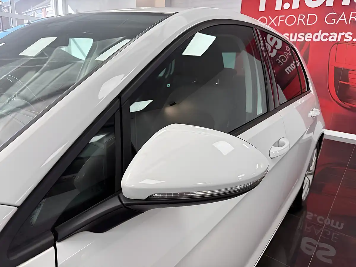 Used 2019 Volkswagen Golf GT White - Interior and Exterior details 16