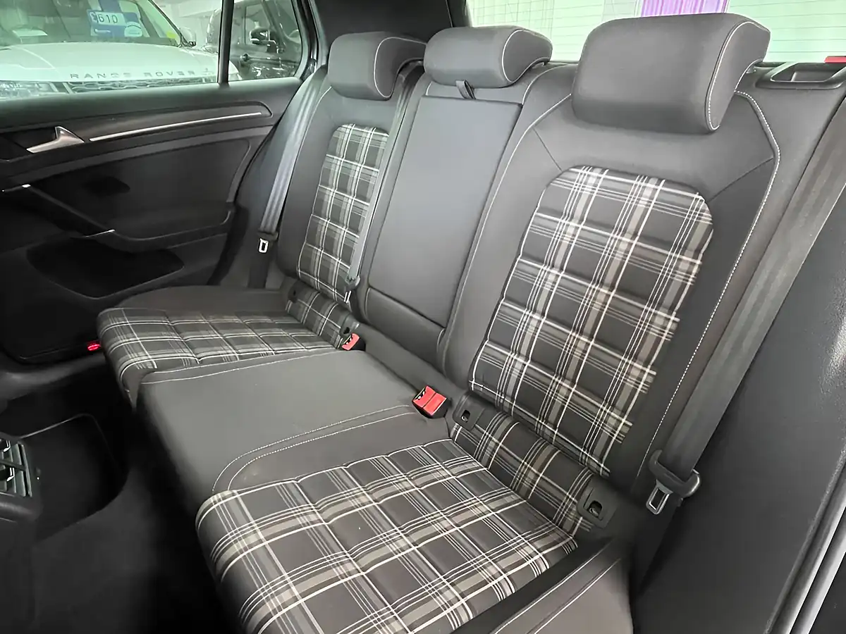 Used 2019 Volkswagen Golf Gtd Black - Interior and Exterior details 15