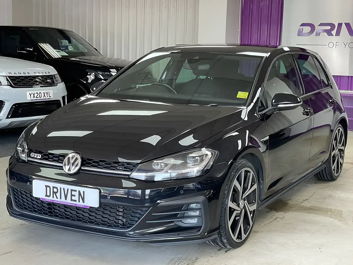 Used 2019 Volkswagen Golf Gtd Black - Interior and Exterior details 6