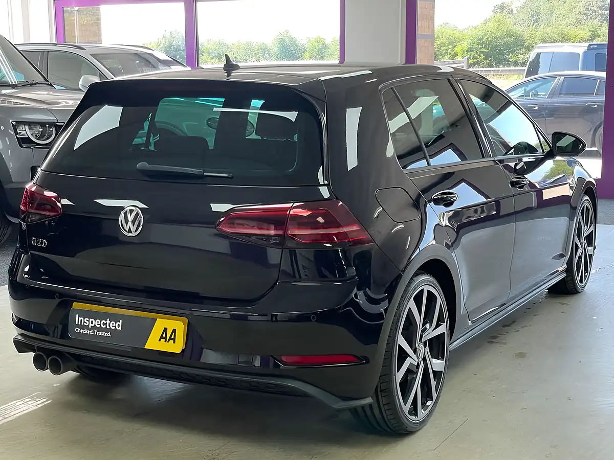 Used 2019 Volkswagen Golf Gtd Black - Interior and Exterior details 9