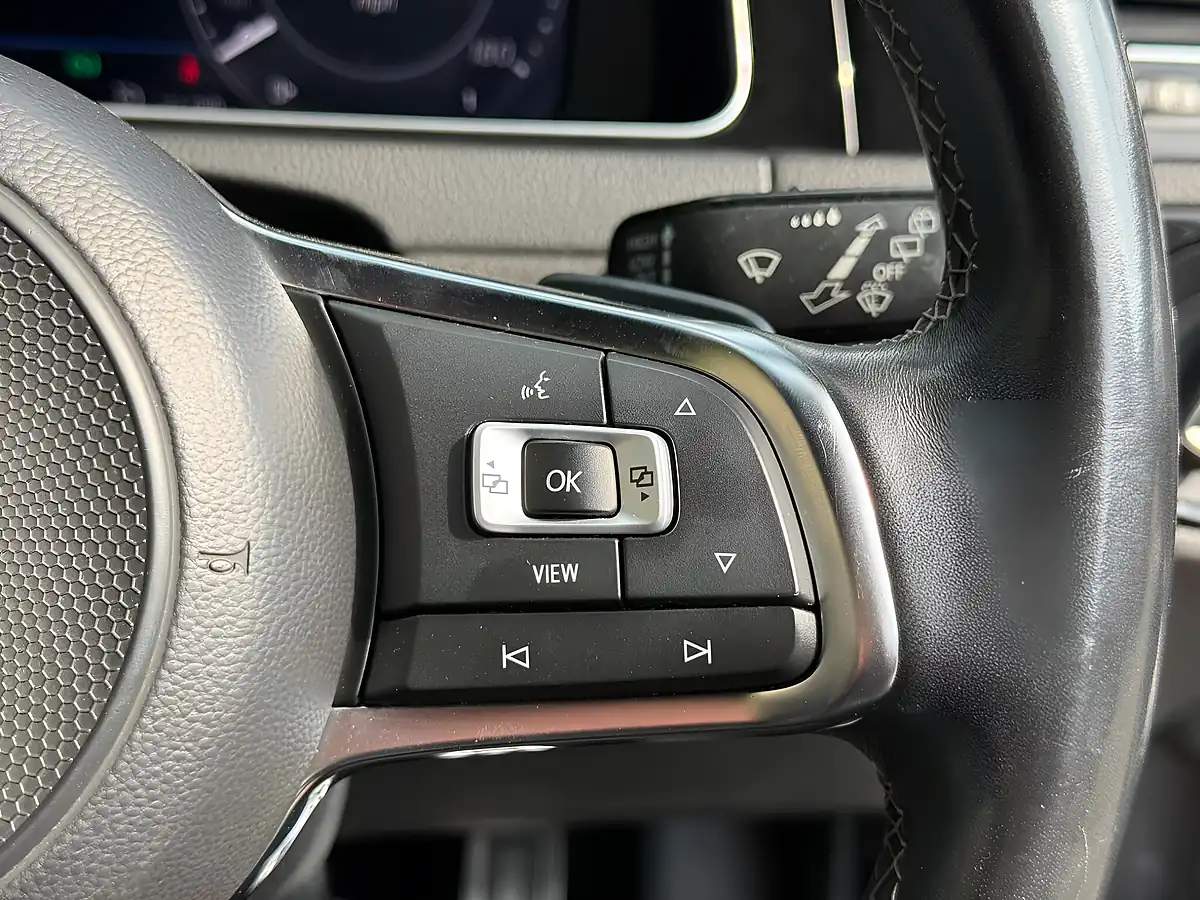 Used 2019 Volkswagen Golf Gtd Grey - Interior and Exterior details 14