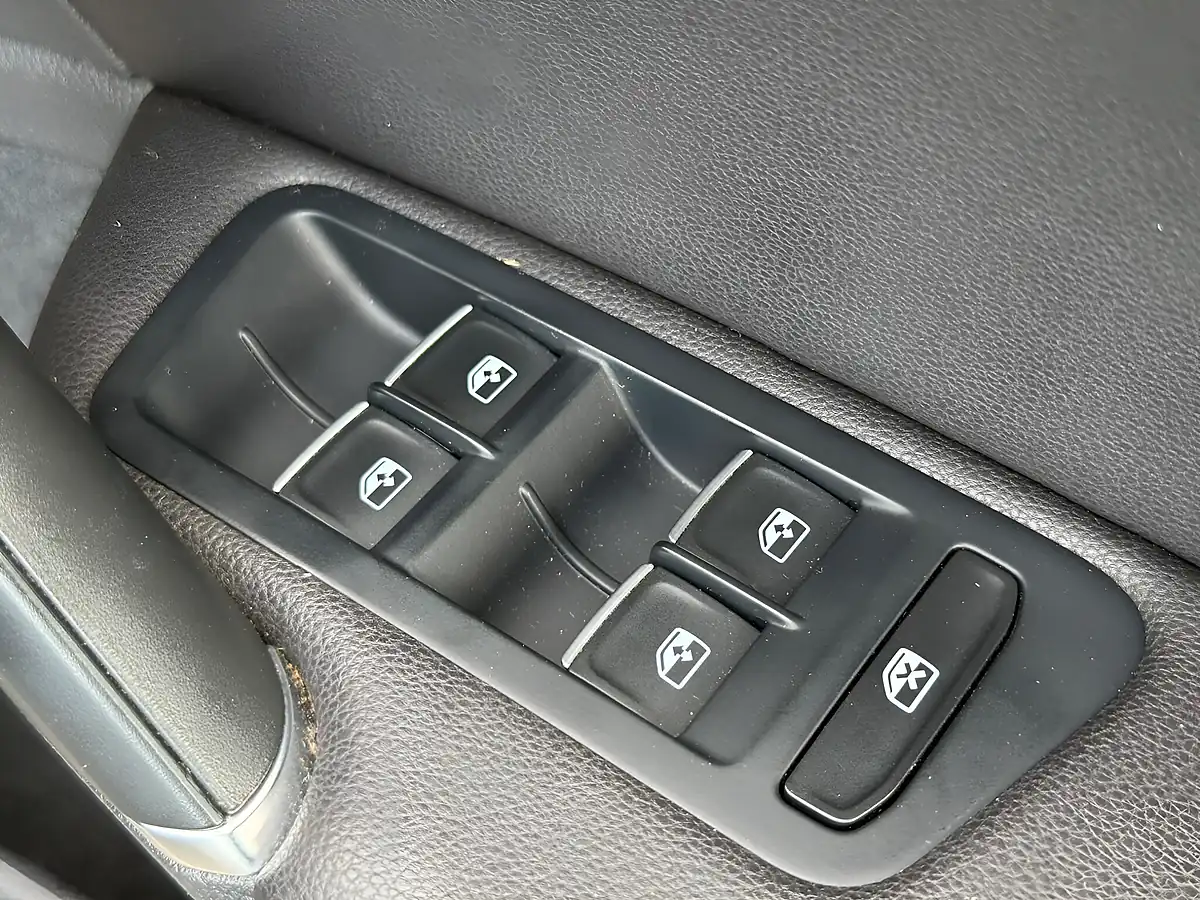 Used 2019 Volkswagen Golf Gtd Grey - Interior and Exterior details 16
